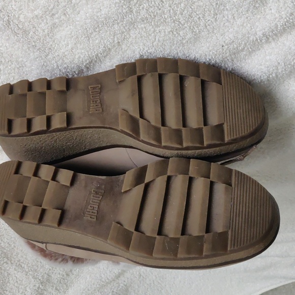 Cougar Penelope waterproof Suede & Rabbit Fur-Trim Wedge Mushroom Booties sz 9 - Picture 6 of 12